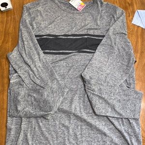 American eagle athletic fit long sleeve t shirt. Never worn